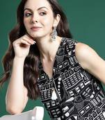 Women Printed Pleated Pure Cotton Kurta with Trousers