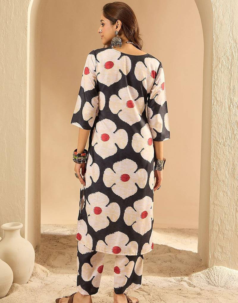 Floral Printed V Neck Kurta With Trousers