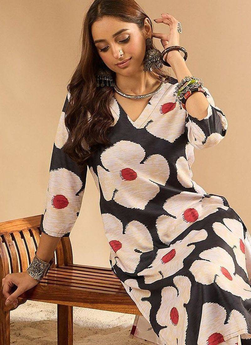 Floral Printed V Neck Kurta With Trousers