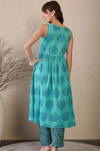 Women Floral Printed Empire Pure Cotton Kurta with Palazzos