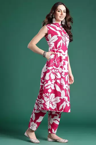 Floral Printed Pleated Pure Cotton Kurta with Trousers