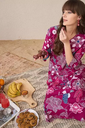 Women Floral Printed Regular Pure Cotton Kurta with Trousers