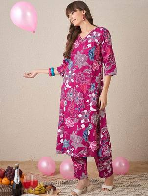 Women Floral Printed Regular Pure Cotton Kurta with Trousers 2