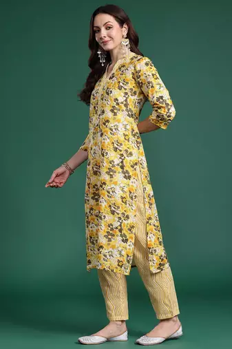 Floral Printed Regular Pure Cotton Kurta with Trousers & Dupatta
