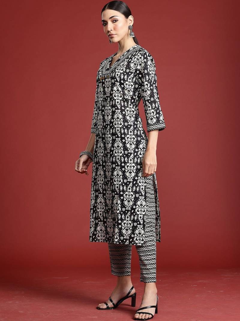 Women Ethnic Motifs Printed Regular Pure Cotton Kurta with Trousers