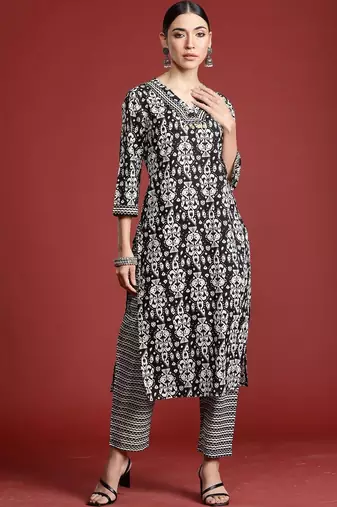 Women Ethnic Motifs Printed Regular Pure Cotton Kurta with Trousers