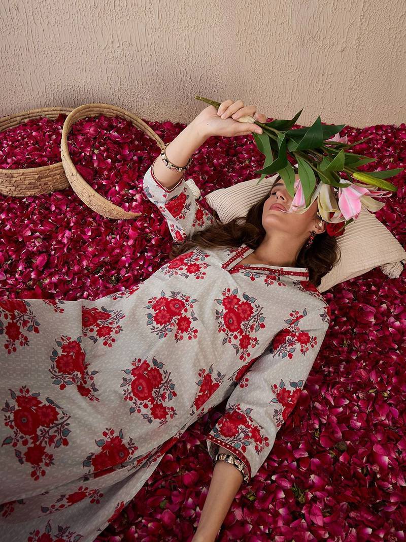 Women Floral Printed Regular Mirror Work Pure Cotton Kurta with Trousers