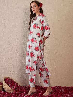 Women Floral Printed Regular Mirror Work Pure Cotton Kurta with Trousers 4