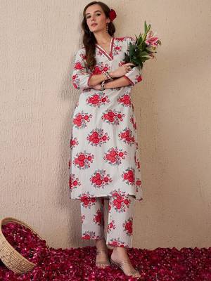 Women Floral Printed Regular Mirror Work Pure Cotton Kurta with Trousers 6