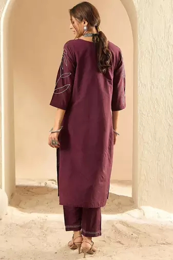 Women Floral Embroidered Regular Thread Work Pure Cotton Kurta with Trousers