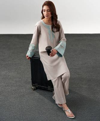 Embroidery Chanderi Silk Fabric Straight Kurta and Pant Set 4
