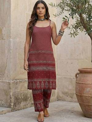Women Ethnic Motifs Printed Regular Pure Cotton Kurta with Trousers 5