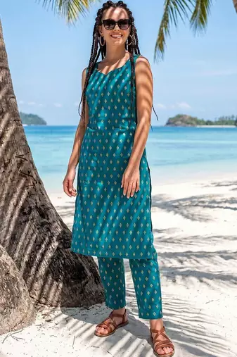 Women Printed Regular Pure Cotton Kurta with Trousers