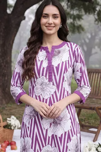 Women Floral Printed Regular Pure Cotton Kurta with Trousers