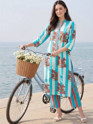 Women Printed Regular Pure Cotton Kurta with Trousers 5