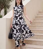 Women Floral Printed Regular Pure Cotton Kurta with Trousers
