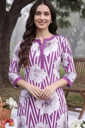 Women Floral Printed Regular Pure Cotton Kurta with Trousers