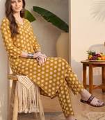 Women Printed Regular Pure Cotton Kurta with Trousers