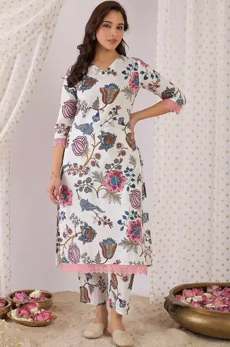 Women Floral Printed Regular Pure Cotton Kurta with Trousers