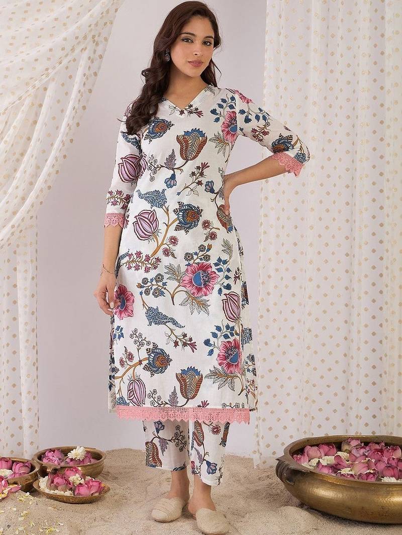Women Floral Printed Regular Pure Cotton Kurta with Trousers