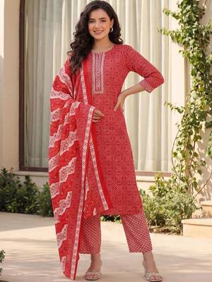 Women Bandhani Printed Regular Mirror Work Pure Cotton Kurta with Trousers & With Dupatta 6