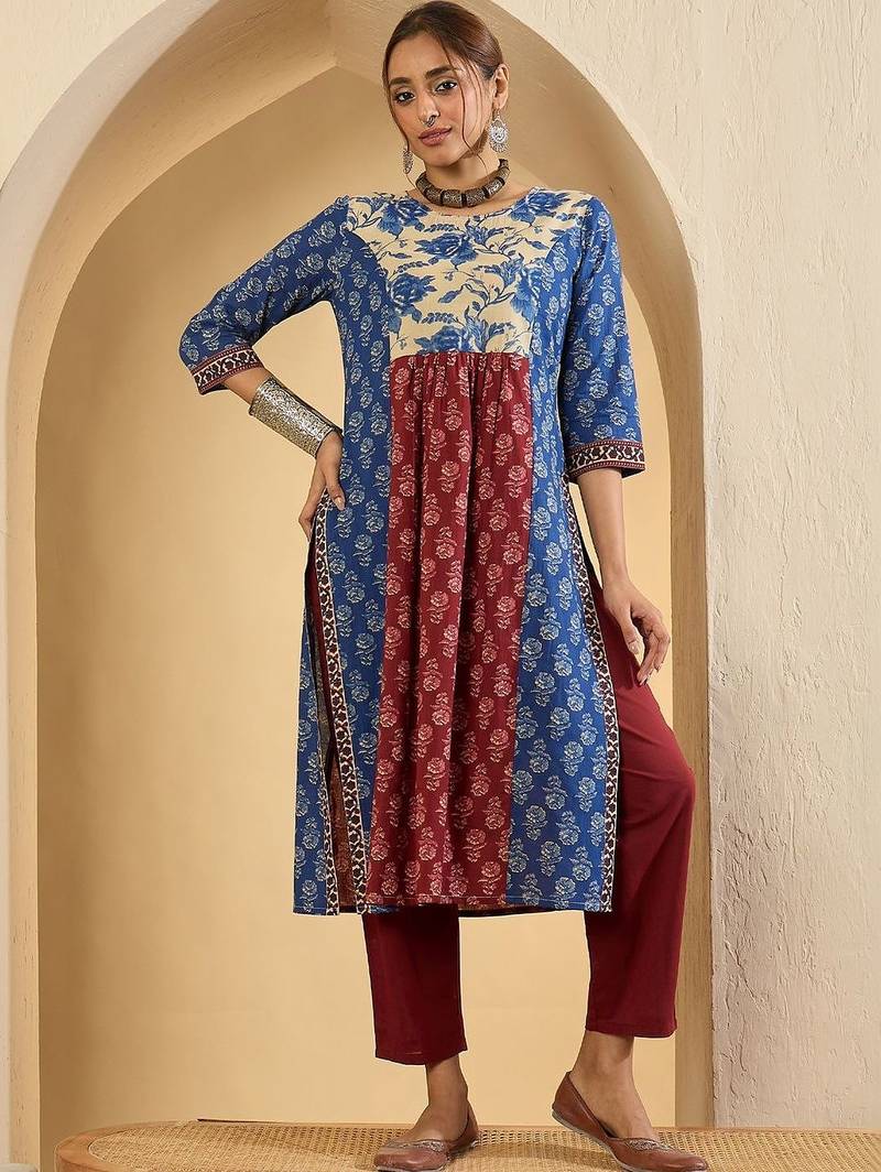 Women Floral Printed Panelled Pure Cotton Kurta with Trousers