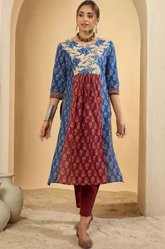 Women Floral Printed Panelled Pure Cotton Kurta with Trousers