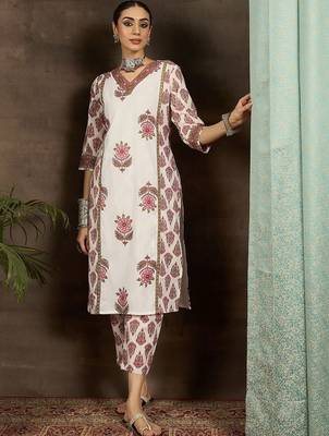 Women Ethnic Motifs Printed Regular Pure Cotton Kurta with Trousers 1