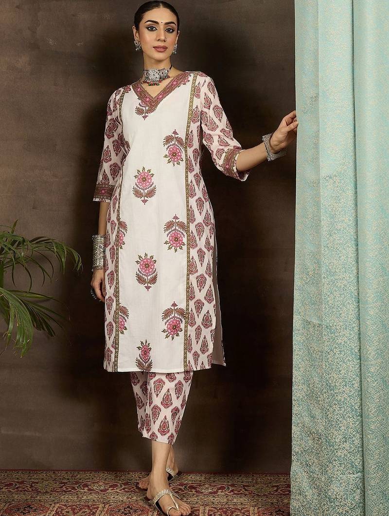 Women Ethnic Motifs Printed Regular Pure Cotton Kurta with Trousers