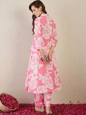 Women Floral Printed Regular Pure Cotton Kurta with Trousers 7