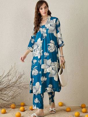 Women Floral Printed Regular Kurta with Trousers 6