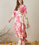 Women Floral Printed Regular Kurta with Trousers