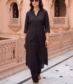 Women Regular Thread Work Kurta with Trousers