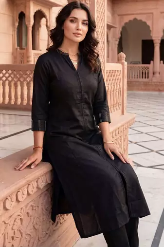 Women Regular Thread Work Kurta with Trousers