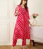 Women Leheriya Printed Regular Thread Work Kurta with Trousers