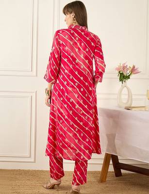 Women Leheriya Printed Regular Thread Work Kurta with Trousers 4