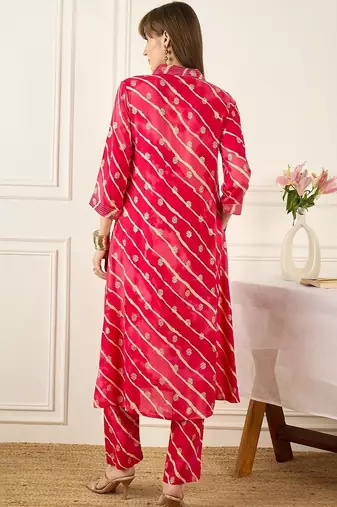 Women Leheriya Printed Regular Thread Work Kurta with Trousers