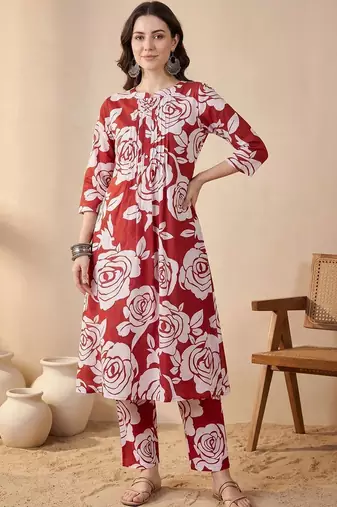 Women Floral Printed Regular Pure Cotton Kurta with Trousers