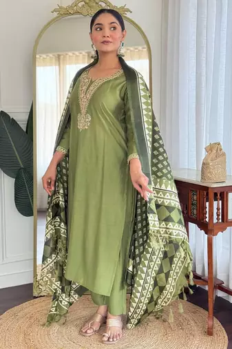 Women Ethnic Motifs Embroidered Regular Sequinned Kurta with Trousers & With Dupatta