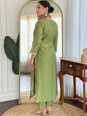 Women Ethnic Motifs Embroidered Regular Sequinned Kurta with Trousers & With Dupatta 4