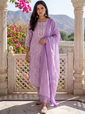 Women Floral Printed Regular Mirror Work Kurta with Trousers & With Dupatta 2