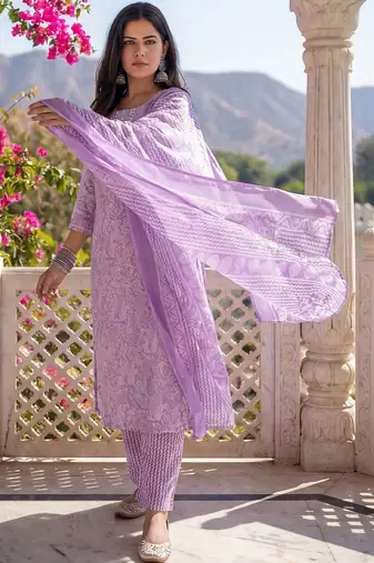 Women Floral Printed Regular Mirror Work Kurta with Trousers & With Dupatta