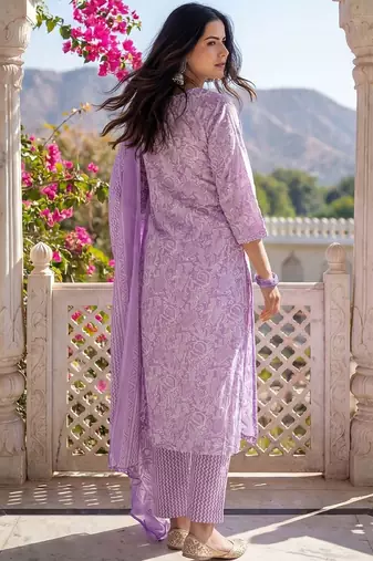 Women Floral Printed Regular Mirror Work Kurta with Trousers & With Dupatta