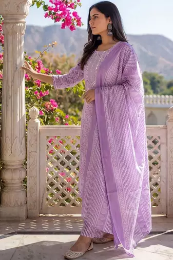 Women Floral Printed Regular Mirror Work Kurta with Trousers & With Dupatta