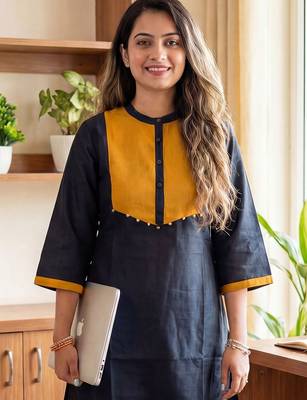 Women Regular Liva Kurta with Trousers 2