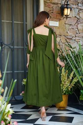 Women's Gorgeous Printed Flared Partywear Designer Rayon Slub Gown 4