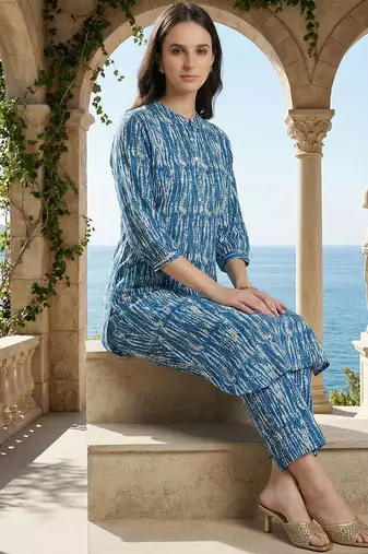 Women Printed Regular Pure Cotton Kurta with Trousers