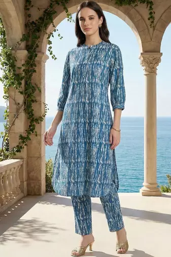 Women Printed Regular Pure Cotton Kurta with Trousers