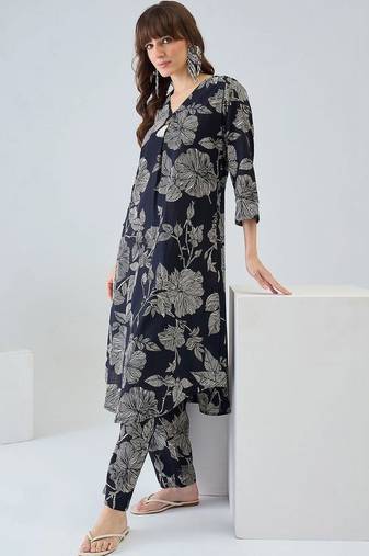 Women Floral Printed Regular Pure Cotton Kurta with Trousers