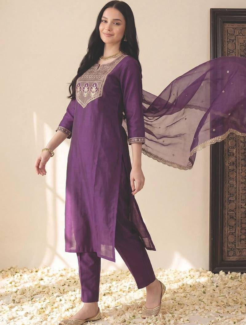 Women Ethnic Motifs Embroidered Regular Sequinned Liva Kurta with Trousers & With Dupatta